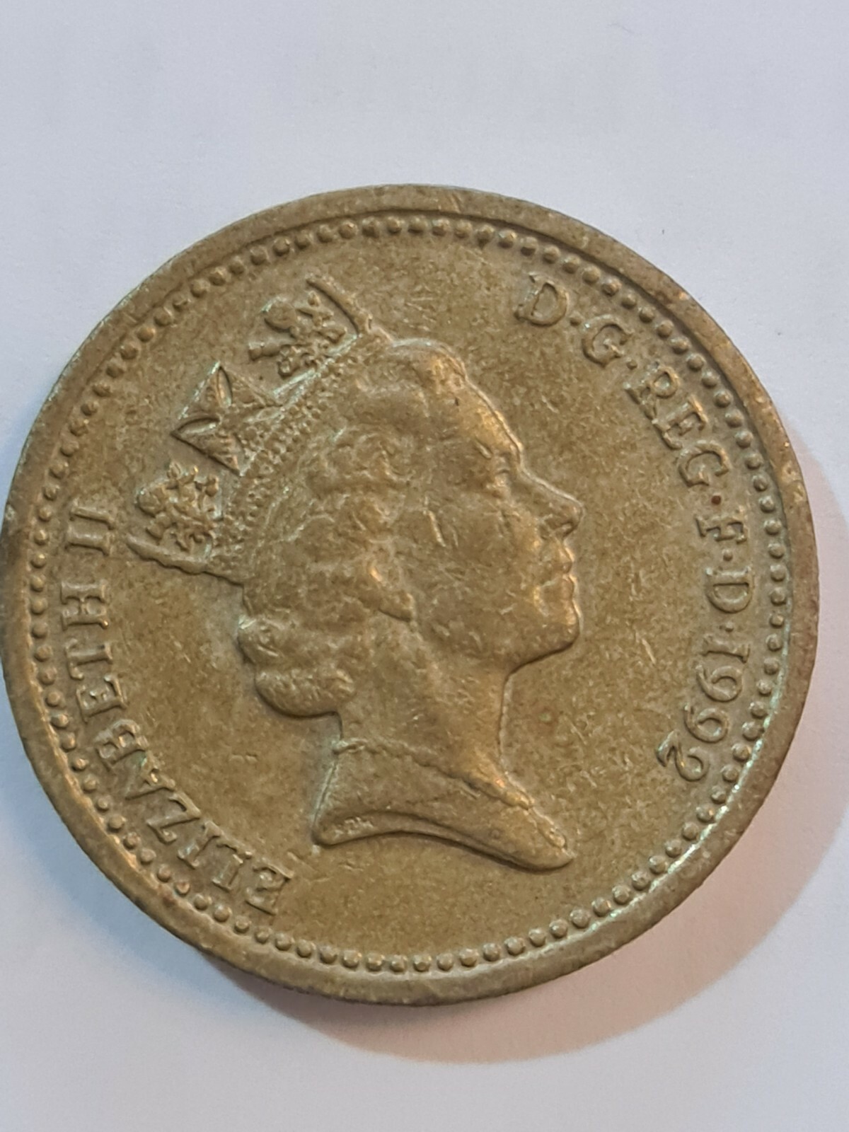 Queen Elizabeth - I I D-G-REG-F-D-1992 £1 COIN ALSO KNOWN AS