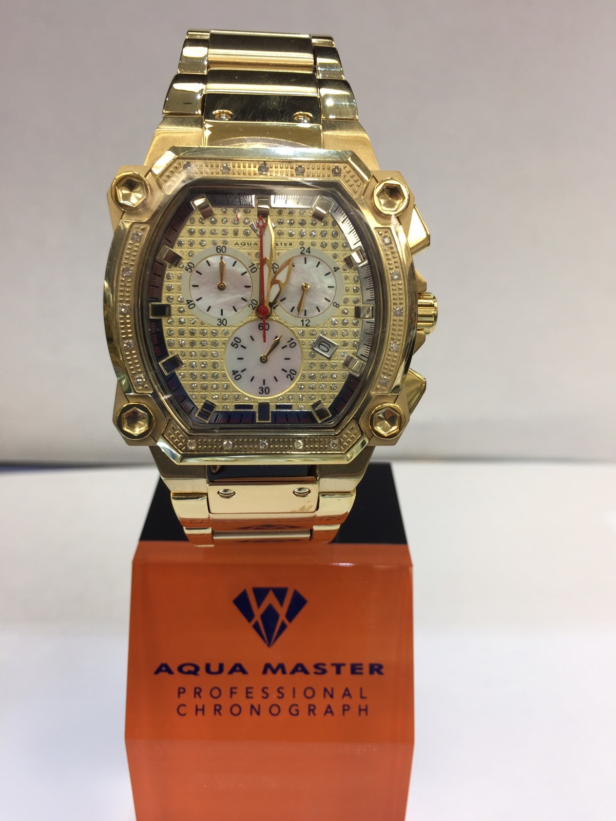 Pre-owned Aqua Master Men  Jojo Jojino Joe Rodeo Yellow Metal Band 40mm Diamond Watch W143