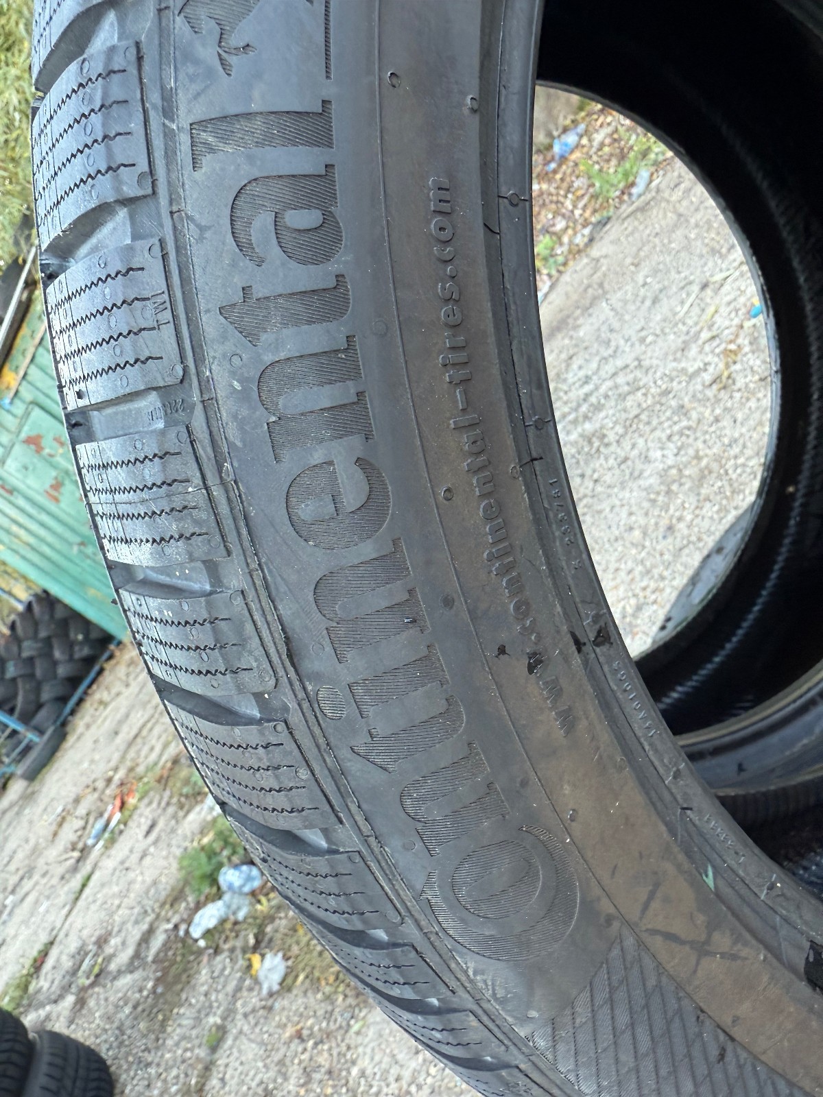 New 255 45 20 Continental, Winter, XL, M+S, 101V, x1 Tyre (F1_tyres) YD277