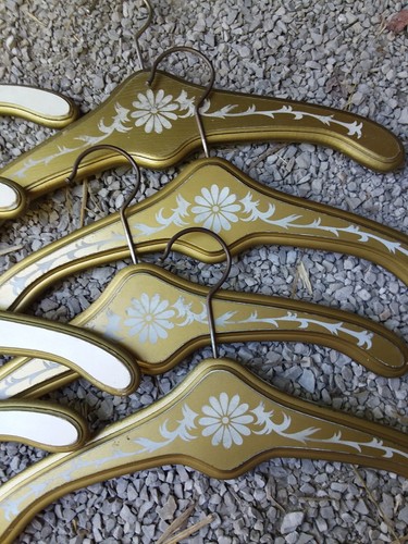 Lot 8 heavy SHABBY VTG CHIC F Floral GOLD & WHT WOOD CLOTHES DISPLAY HANGER SET