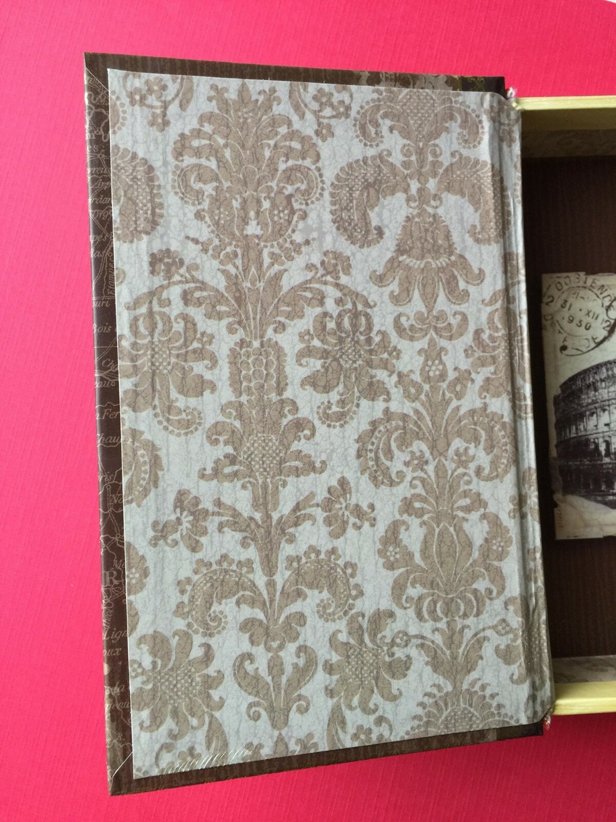 ITALY. PUNCH STUDIO. NEW. Faux Book Box. TRAVEL. TICKETS. ADVENTURE. COLOSSEUM.