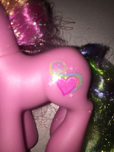 My Little Pony G3 2006 Super Long Tinsel Hair Pink Unicorn Rarity Glitter Cutie
