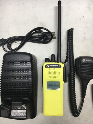 Motorola XTS2500 III UCM Encryption Module w// 5 Algo/'s good backlight