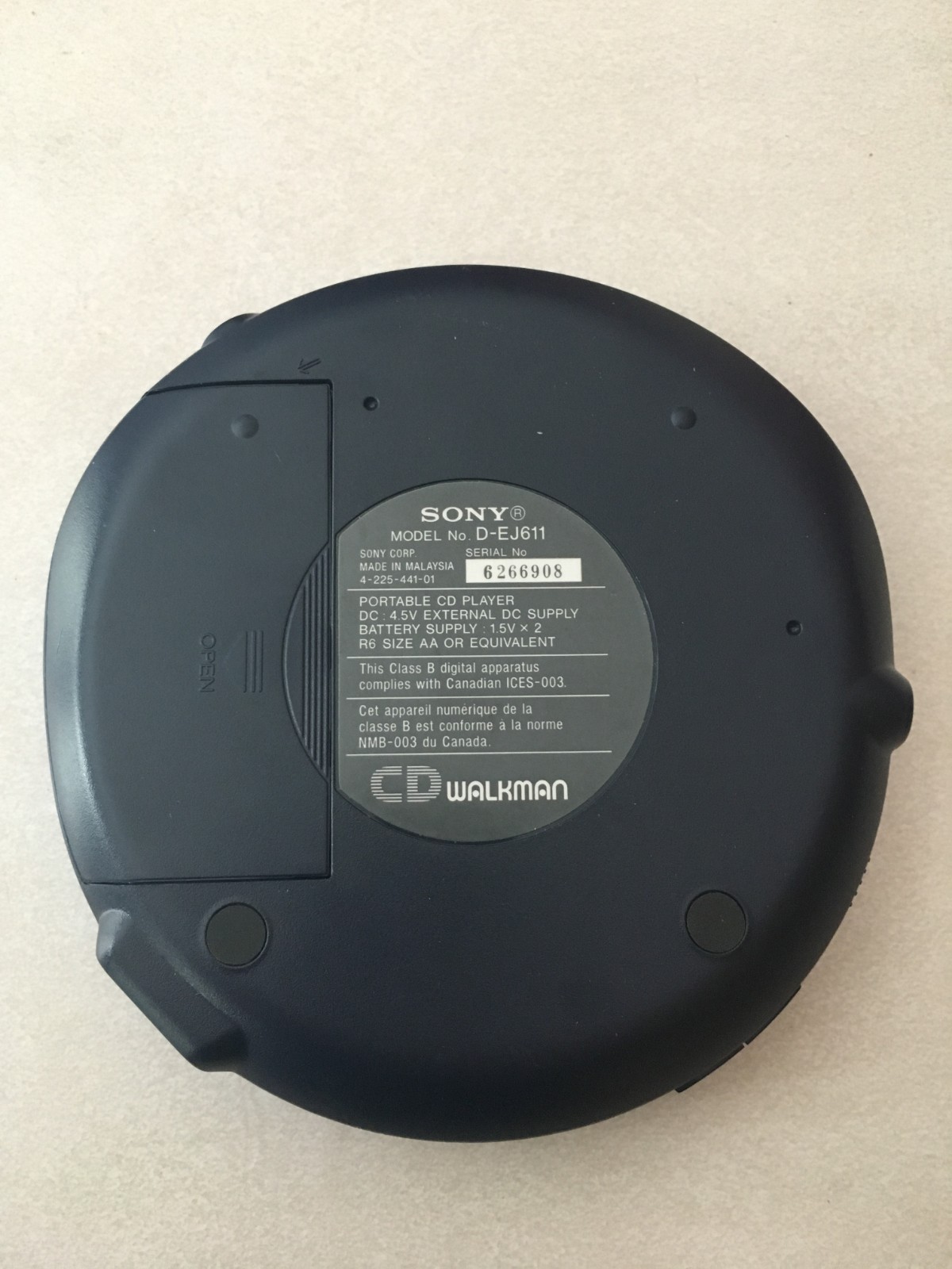 Sony Walkman Portable CD Player G-Protection BLUE Model D-EJ611 - TESTED