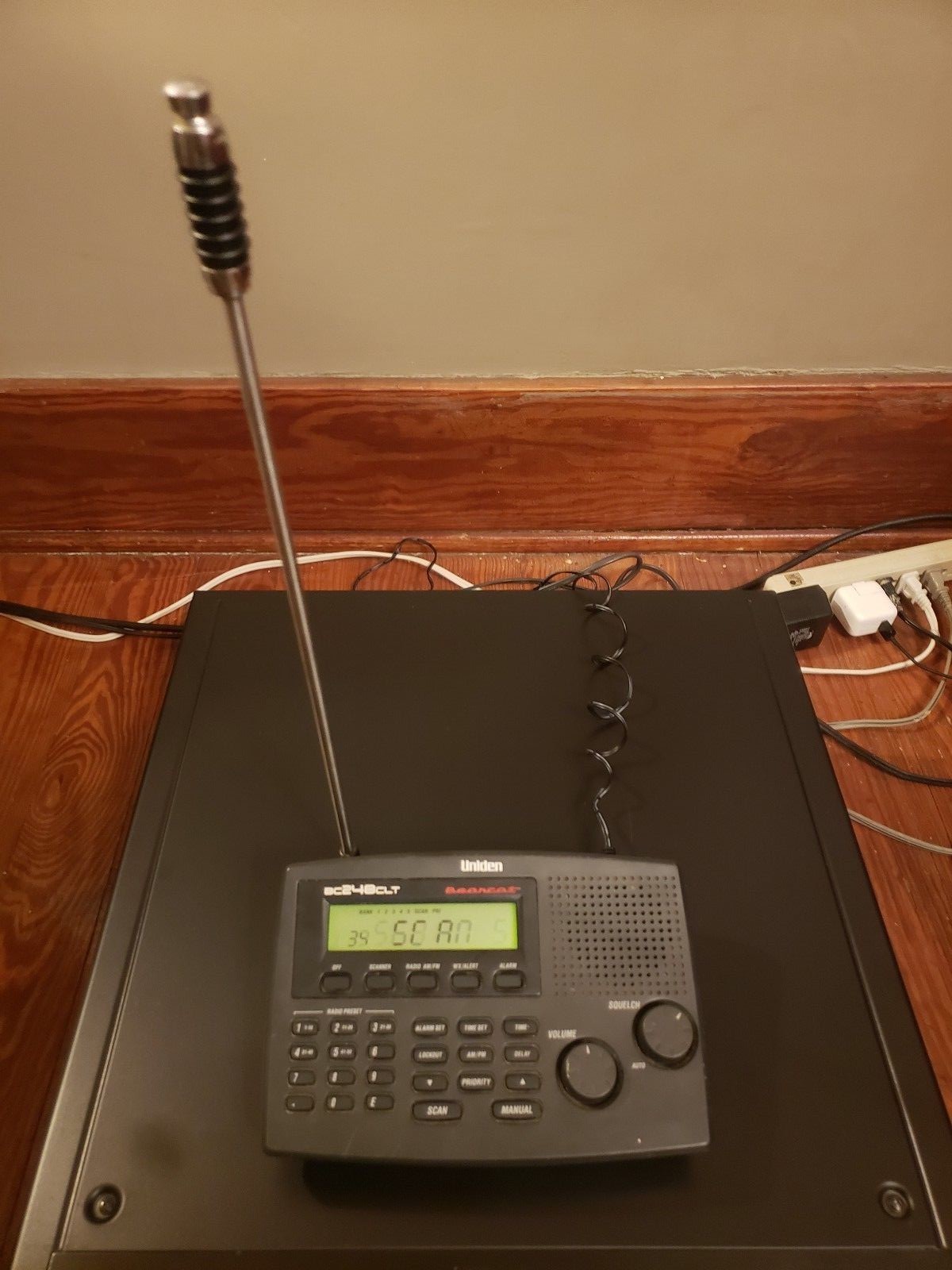 Uniden Bearcat BC248CLT Police Weather Scanner Alarm Clock