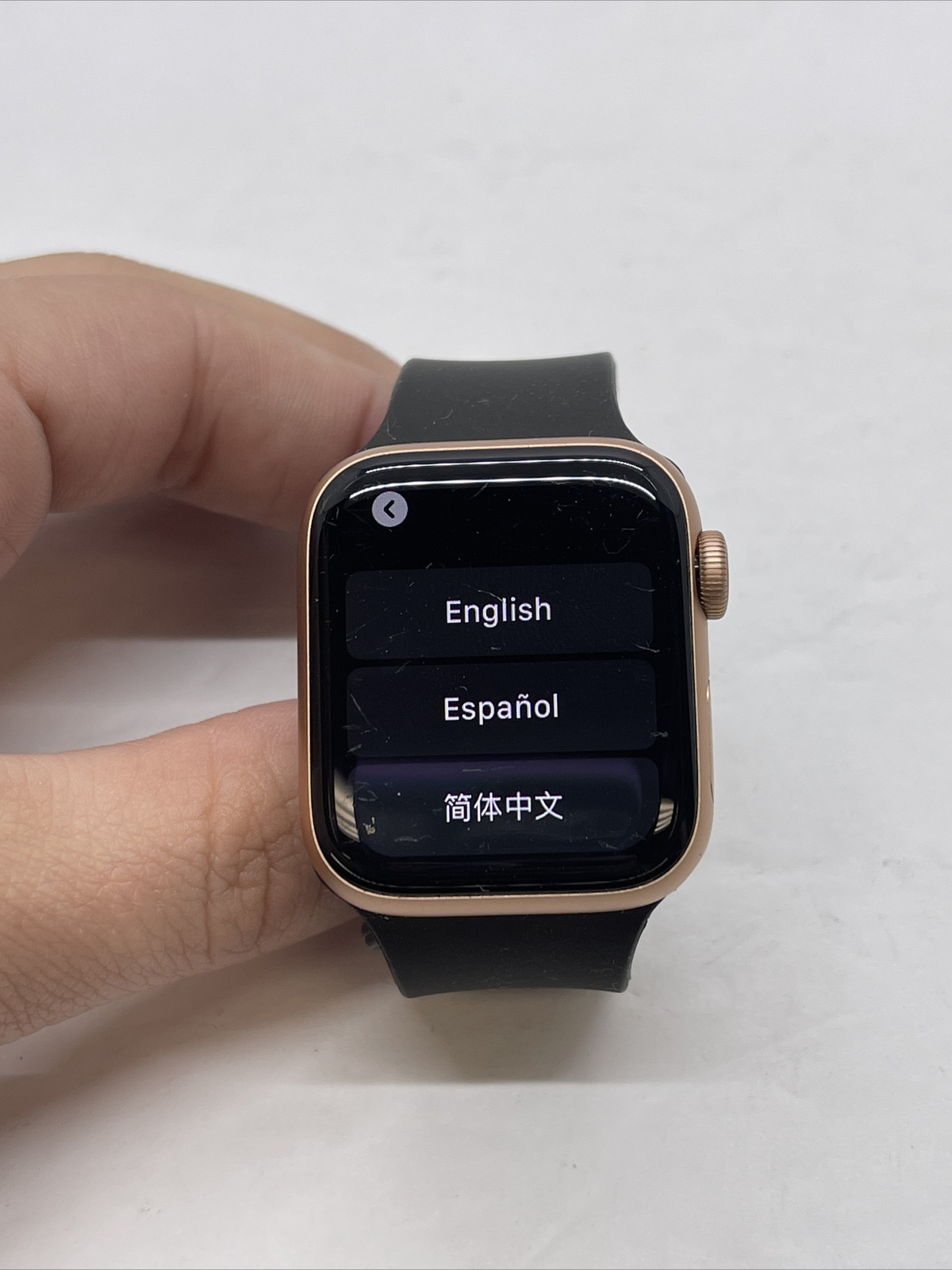 Умные часы Apple Watch Series SE - Rose Gold 40MM Aluminum WiFi Only A2353:  купить с доставкой из США, цена 25 308 руб - (294391062003)