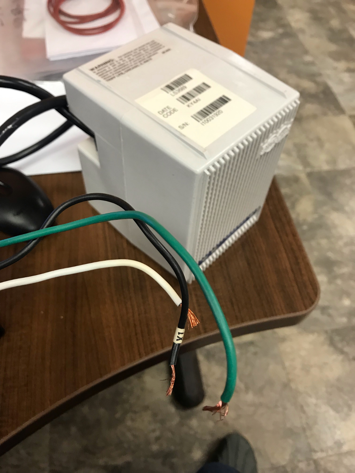 Tripp Lite LS 604 Line Conditioner 4 Outlet 120 V 600 W