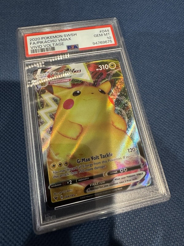 Pokemon TCG Pikachu V Max Vivid Voltage English Full Art