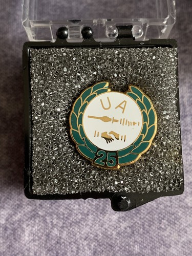 LOT Plumber’s Pipe Fitters Union 25 30 35 Yr Pin Tie Tack GOLD WRENCH masonic