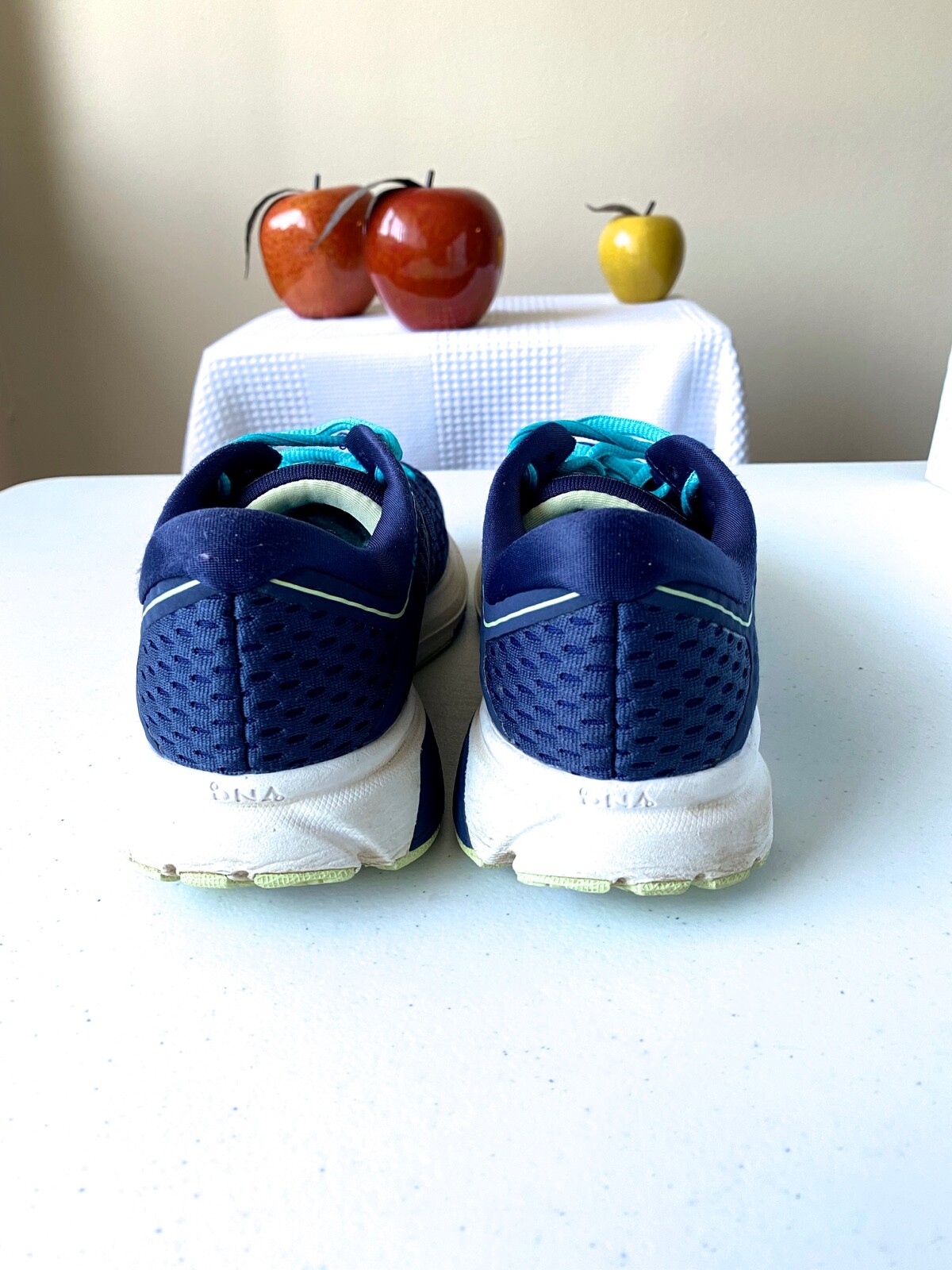 brooks ravenna 9 womens