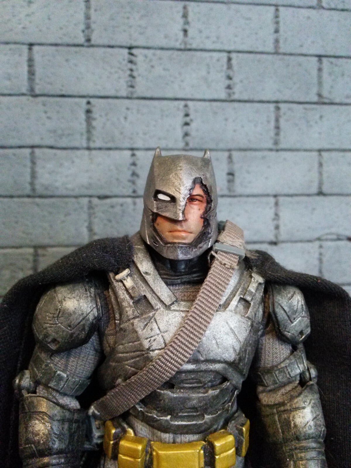 【開封品】mezco one12 バットマン　BVS Mezco: One:12 Collective Batman V Superman Batman