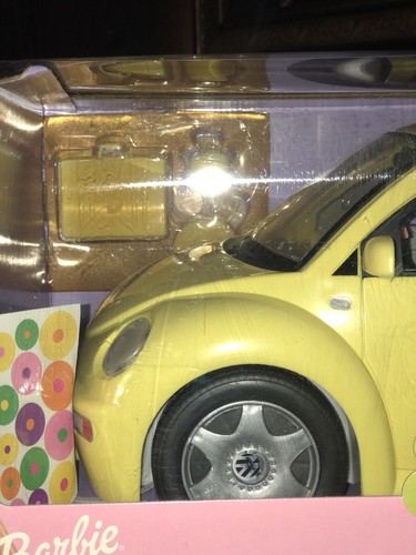 Yellow Barbie Volkswagen New Beetle Bug- Year 2000- Mattel - New In Box!