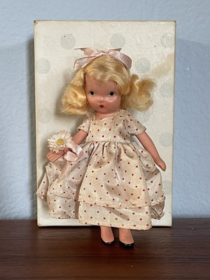 Nancy Ann STORYBOOK DOLLS #121 He Loves Me He Loves Me Not 1938