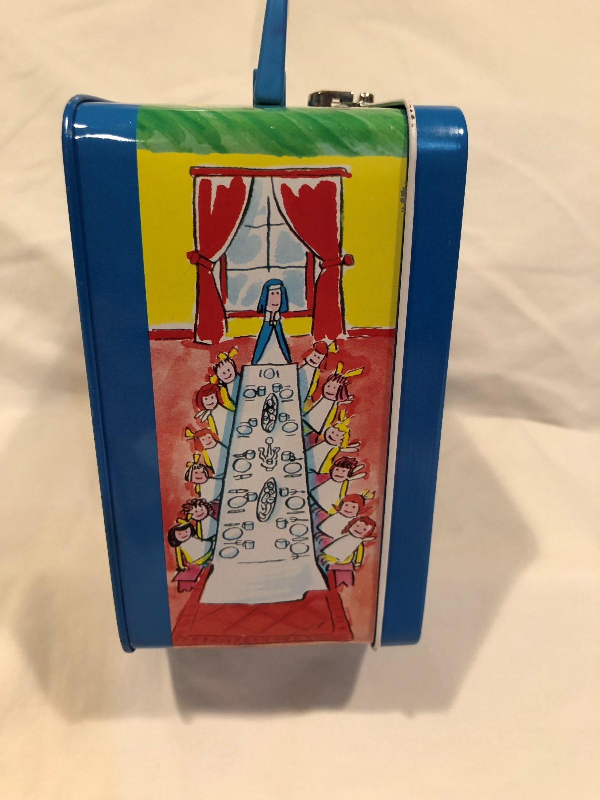 MADELINE Tin Keepsake Lunch Box 1997 Schylling Collection