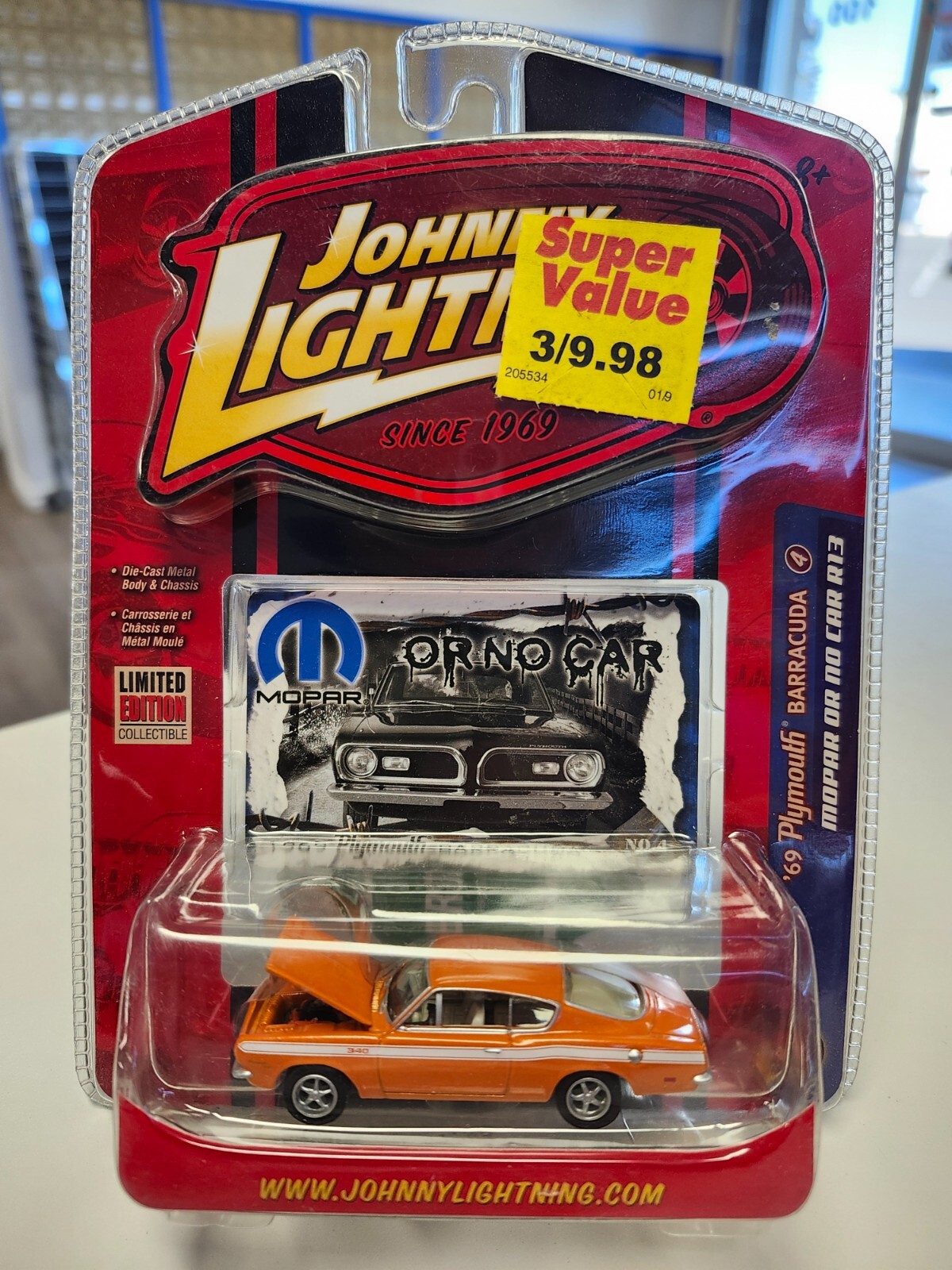 Johnny Lighting Mopar or No Car R13 #4 1969 Plymouth