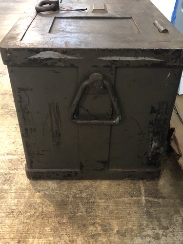 1942 Original Brown Steel Tank Co. Minneapolis Strong Box Safe