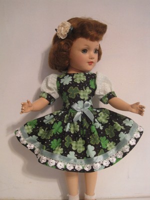 Alice dress - clothes for Mary Hoyer and other slender 14 inch dolls