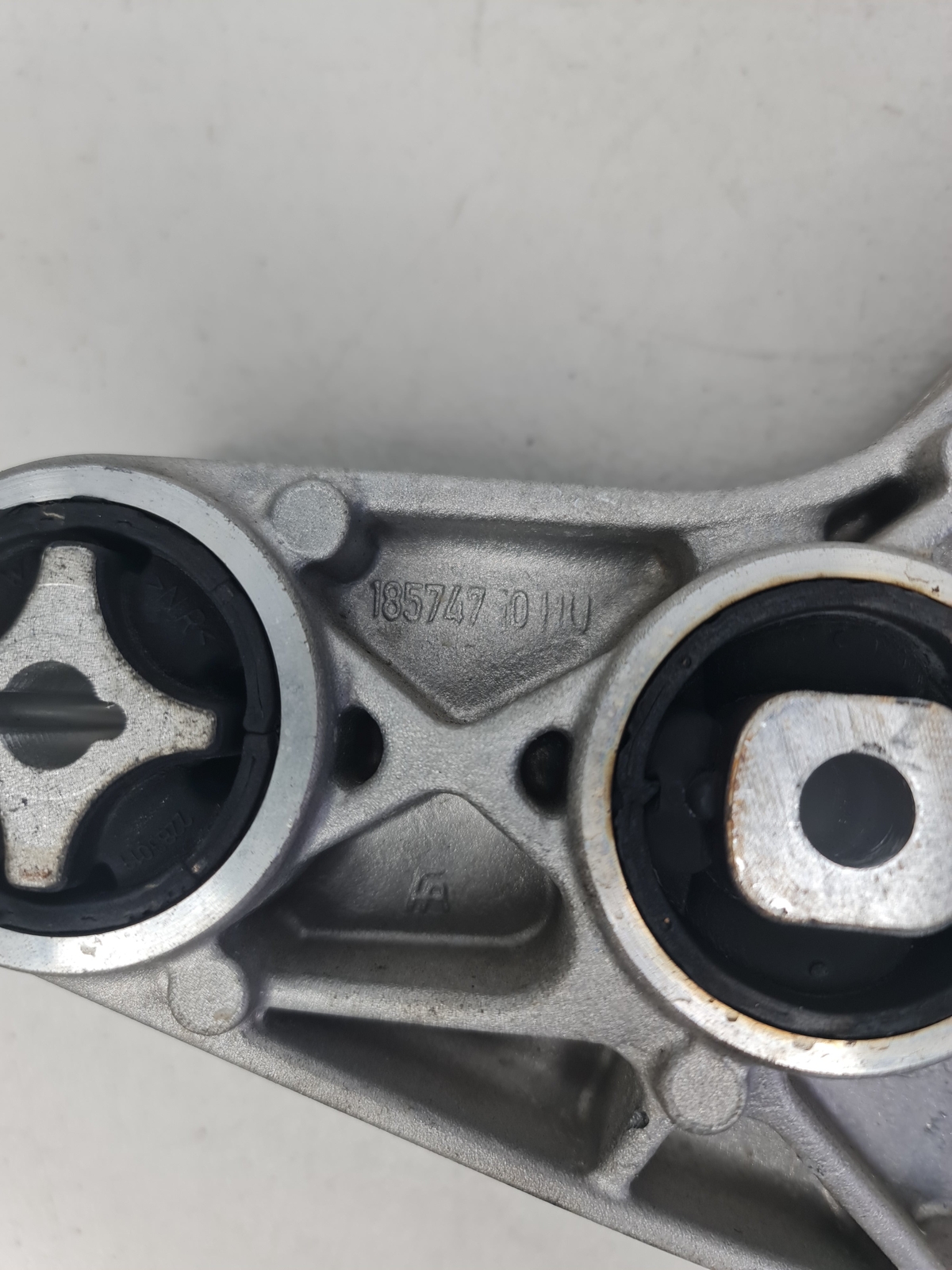 0 Bmw 2015-2020 33-17-2-284-774 33172284774 Adapter Front 2284774 image 5