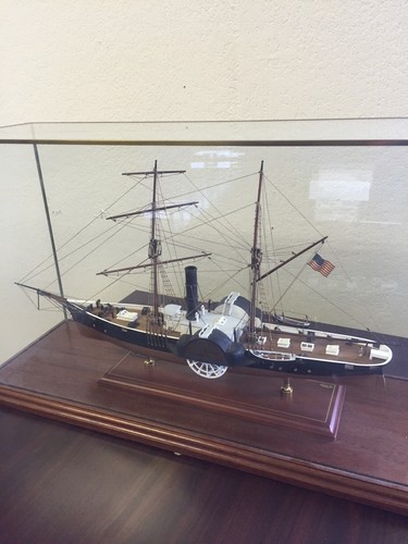 Abordage Harriet Lane Handcrafted Ship Model with Glass Display Case