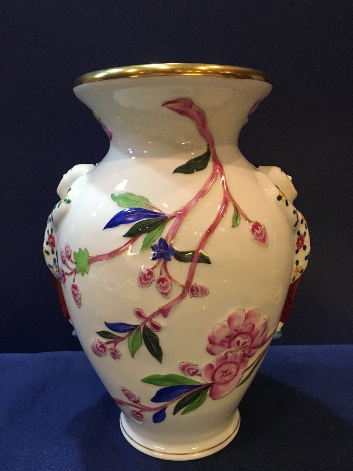 Herend Chinoiserie Large Vase w/ Chinese Men & Birds