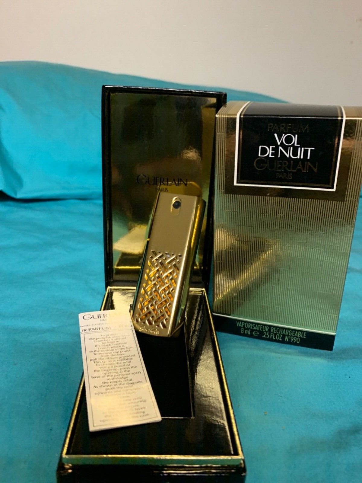 ゲラン VOL DE NUIT PARFUM LES LÉGENDAIRES ⋅ Vol de Nuit - Eau de Toilette ⋅ GUERLAIN