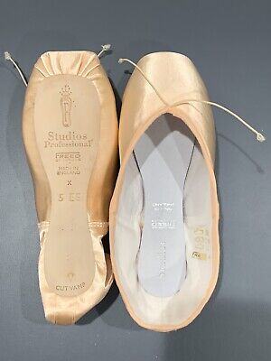 Freed Studio Pro Ballet Pointe Shoes 5 EE