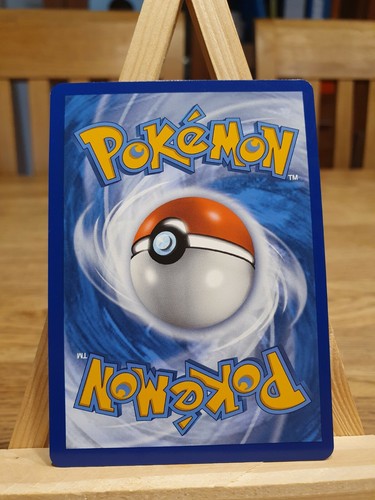Pokemon Pikachu V Rare Promo SWSH061 Glänzendes Schicksal