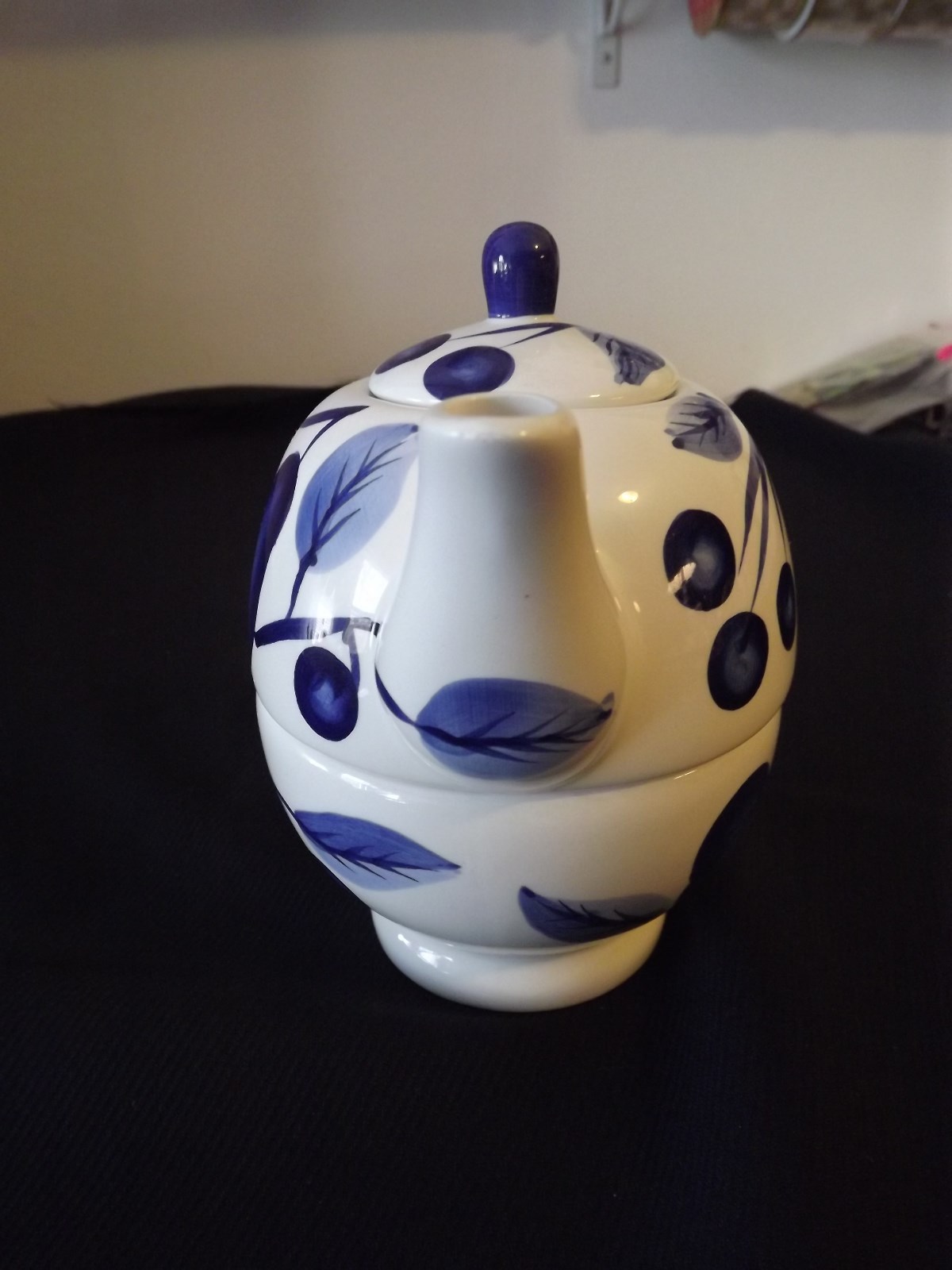 3 PC SET CERAMIC TEAPOT AND CUP STACKABLE U CHOOSE FRUIT or BLUE & WHITE