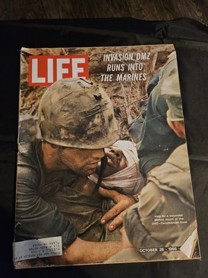 VTG Life Magazine, October 28, 1966, Invasion DMZ Runs Into Marines Cover