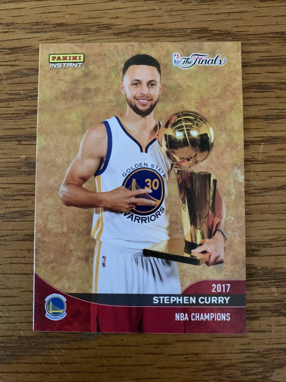 2016-17 PANINI INSTANT WARRIORS STEPHEN CURRY NBA CHAMPIONS
