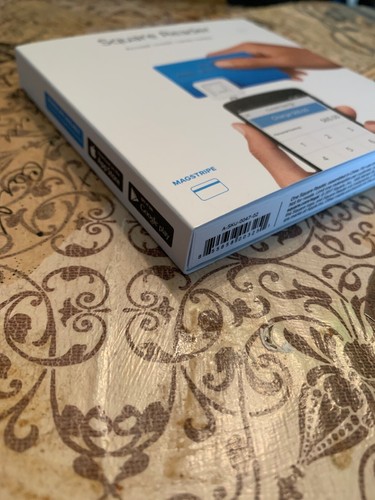 Brand New Square Credit Debit Card Reader for Apple iPhone and Android White