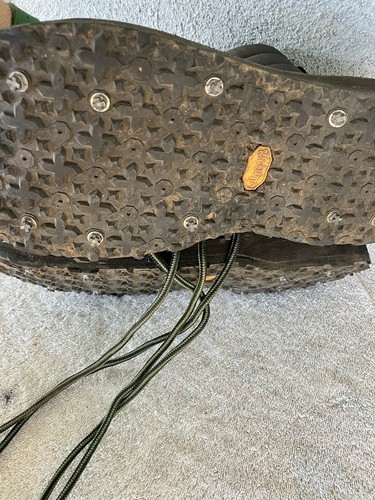 Orvis Clearwater Studded Vibram Wading Boots - Size 10 Nice Condition