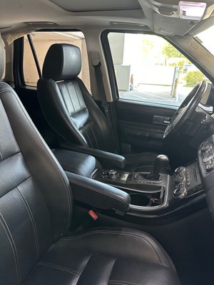 image 3 of interior