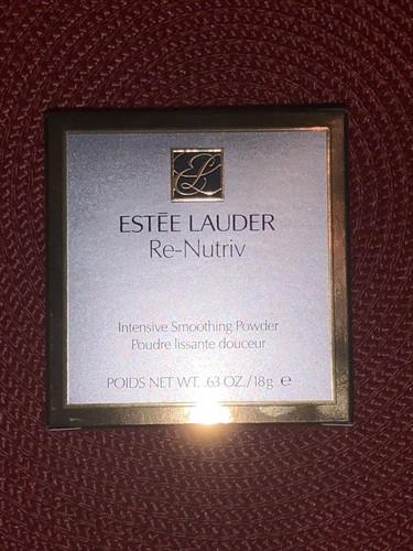NIB Estee Lauder Re-Nutriv Intensive Smoothing Powder 03 Medium Natural Coverage