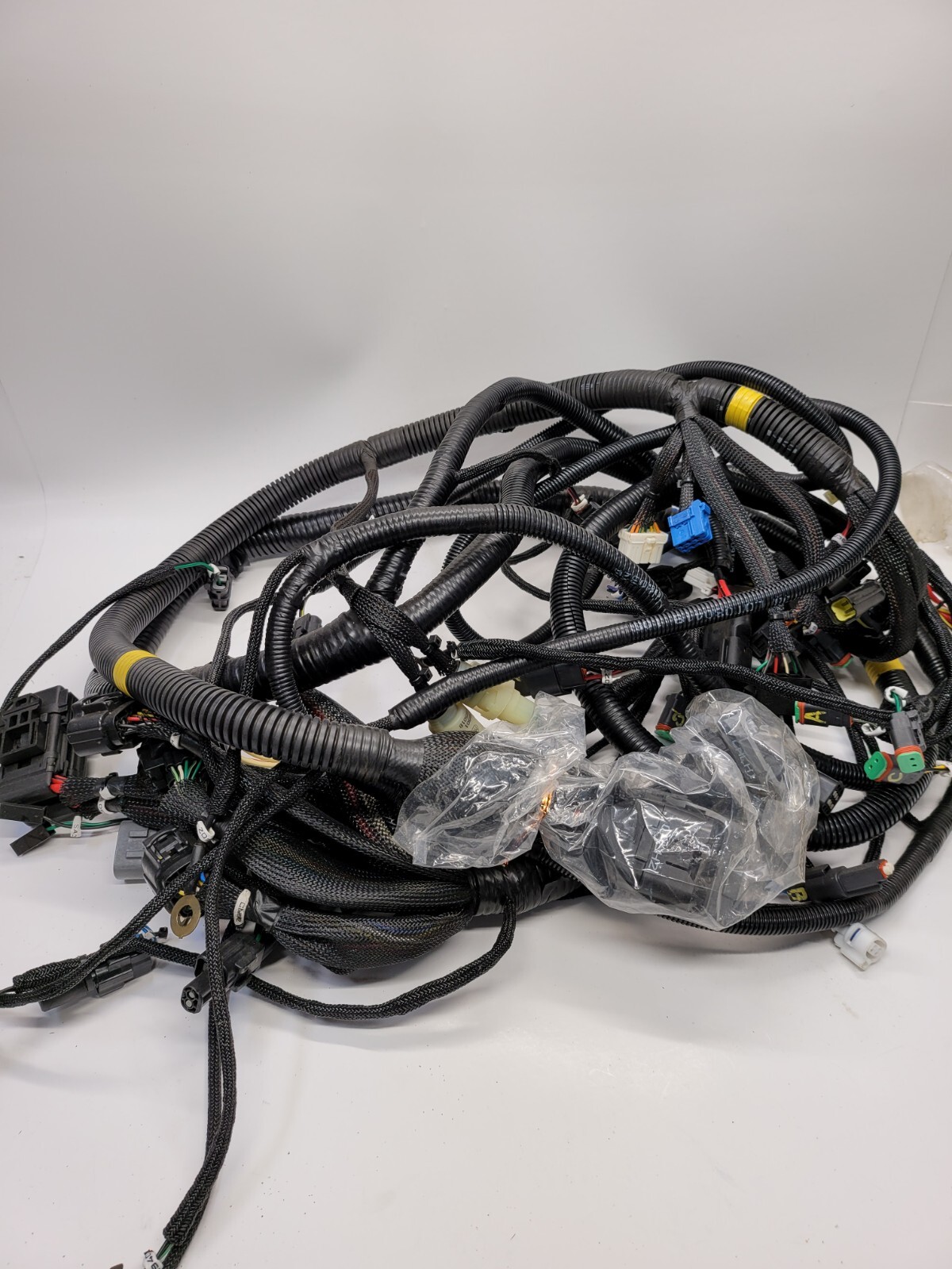 Volvo OEM Wire Cable Harness VOE 14638897 EC220D EC350D