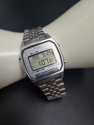 VINTAGE SEIKO MEN'S WATCH A904-5199 ALARM CHORONGRAPH STAINLESS STEEL WORKS NICE
