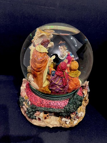 Vintage 1990s Kirkland Christmas Nativity Musical Globe Tune Silent Night