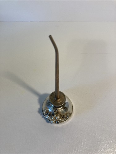 Er Vintage Thumb Pump Oil Can With Rhinestones And Pearls