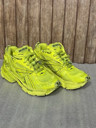 希少★関税込【BALENCIAGA】Bouncer スニーカー yellow Size 40/7 US- Balenciaga Defender Bouncer Distressed Neon