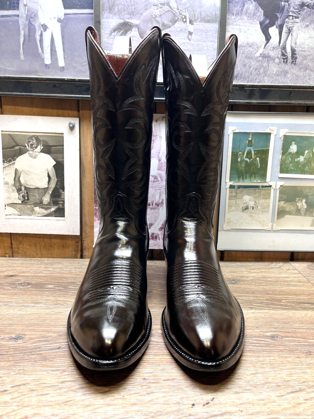 VERY CLEAN ELDORADO HANDMADE 12D CHOCOLATE SCRATCH AND DENT MENS COWBOY BOOTS