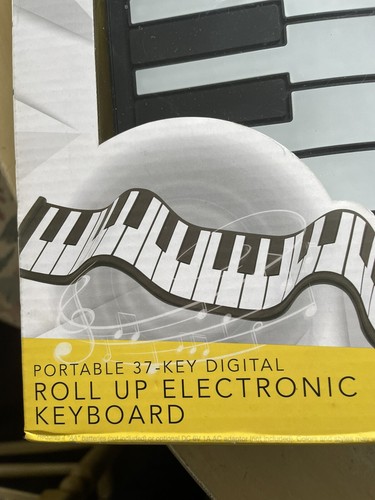 Sharper Image Digital 37 Key Roll Up Piano Keyboard New