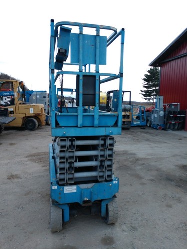 2008 GENIE GS3232 32' ELECTRIC SCISSOR LIFT MANLIFT 32FT PLATFORM LIFT
