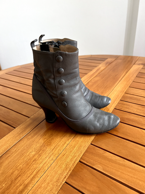 REPETTO BOOTS BOTTINES VICTORIEN GOTHIQUE CUIR GRIS BOUTONS eBay