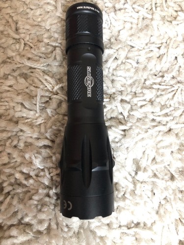 SureFire Fury Dual-Fuel Tactical 1500 LU LED Black SureFire Fury Dual-Fuel Tactical 1500 LU LED Black