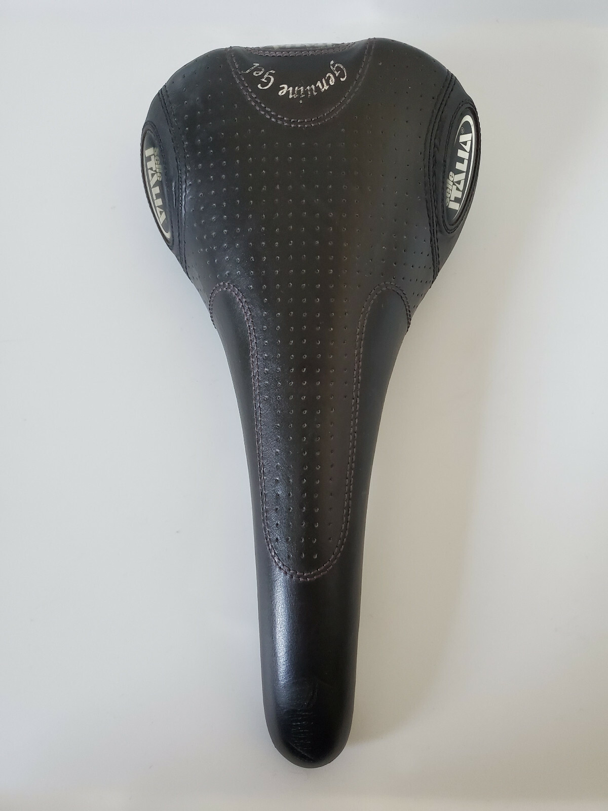 SELLE ITALIA GENUINE GEL ROAD BIKE MADE IN ITALY TITANIUM