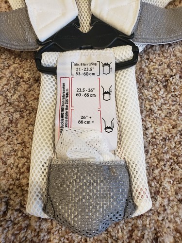 BABY BJORN Gray White Mesh Active Infant Carrier - Rear & Forward Facing 8-25lbs