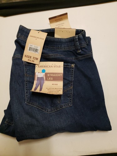 パンツ Ameri MEDI MODERATELY STRAIGHT DENIM Ameri（アメリ）の「MEDI MODERATELY STRAIGHT DENIM（デニム