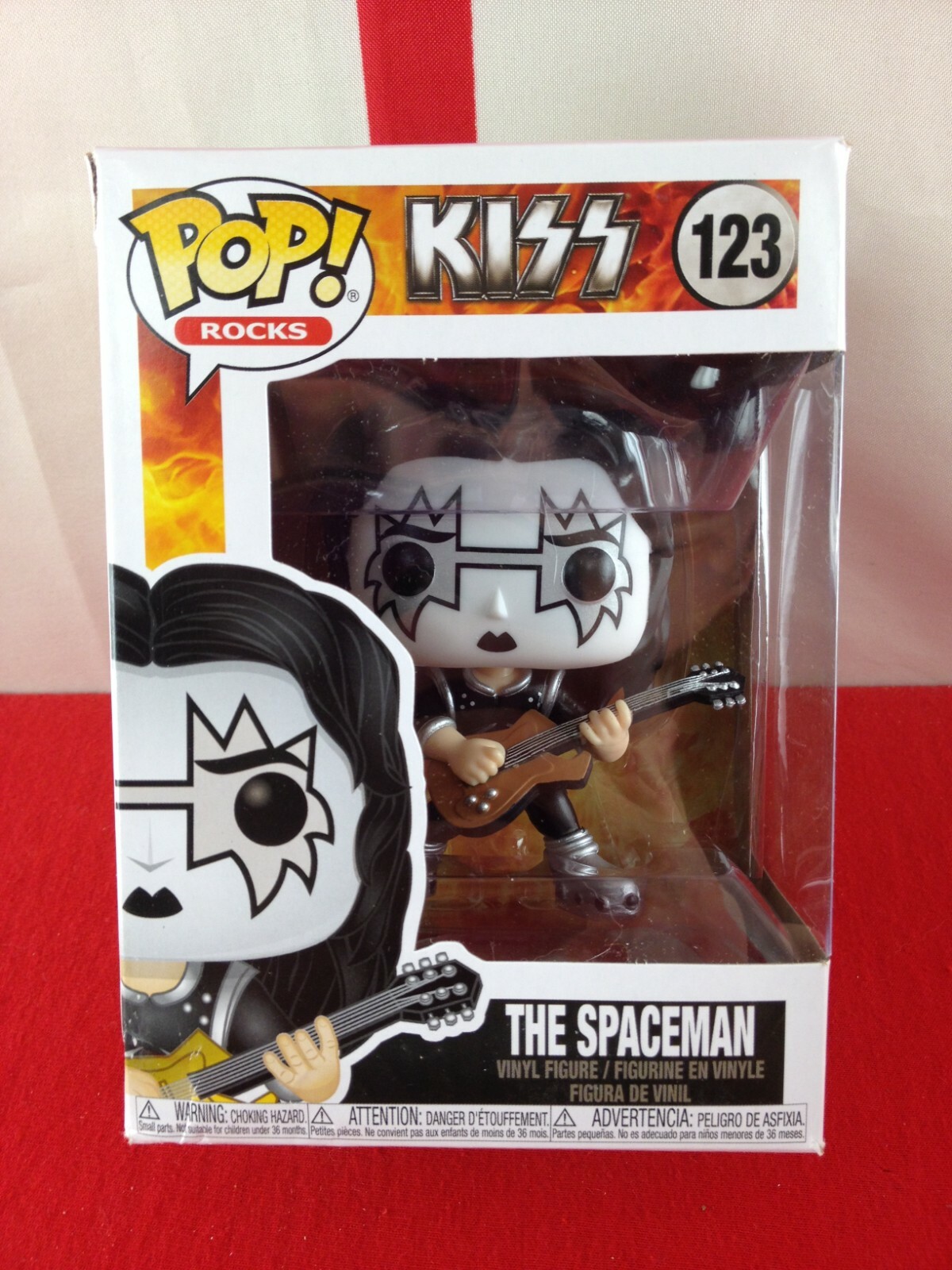KISS ファンコポップフィギュア Amazon.com: Funko POP! KISS: The Spaceman - Glow in The Dark