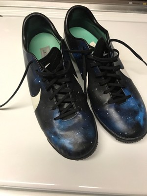 nike mercurial galaxy