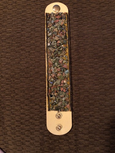 Ethnic Imitation Lemon Chiffon Turquoise Stones Snap Bracelet